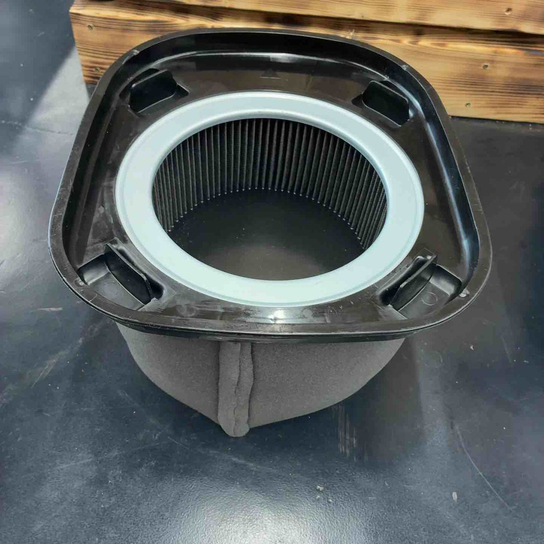 マキタ(makita) 粉じん専用 コードレス集じん機 VC867DZ【藤沢店】