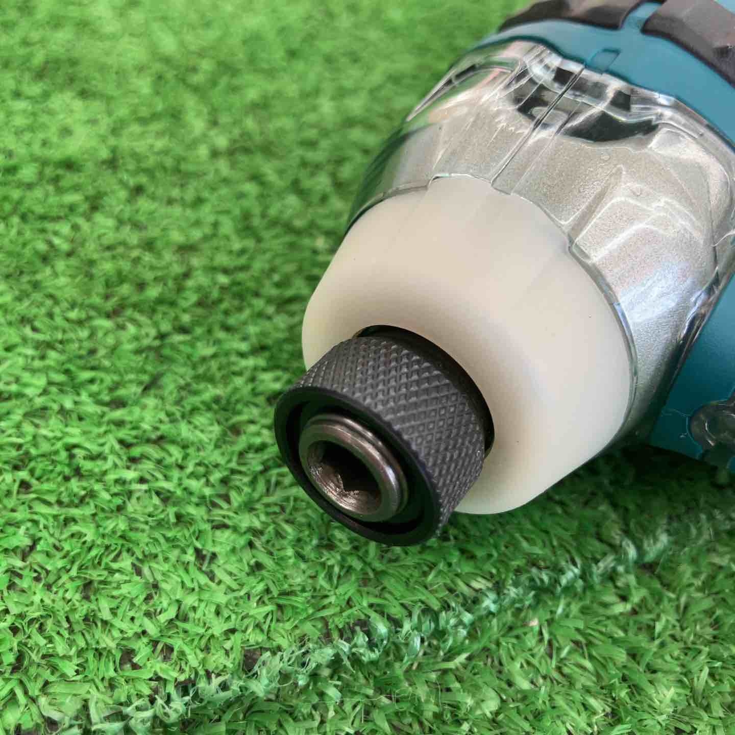 中古品】 マキタ/makita コードレスインパクトドライバー・TD111DSHX