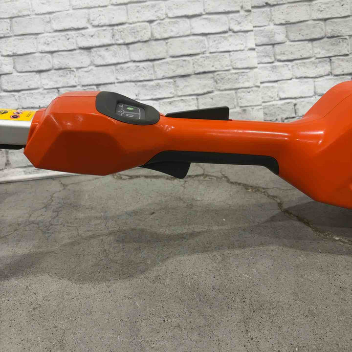 ハスクバーナ バッテリー刈払機115iL 967098801 ループハンドル 伸縮シャフト【川口店】