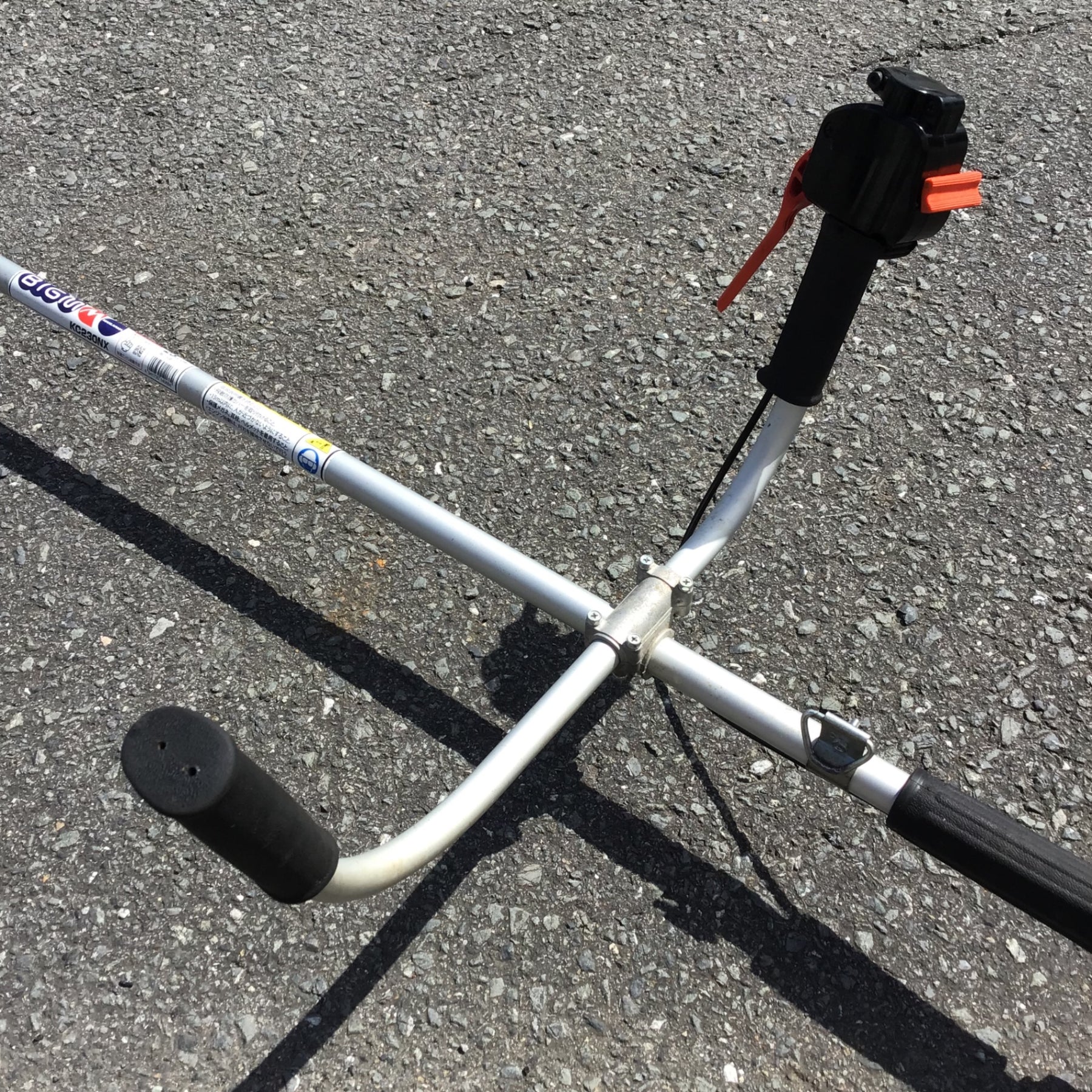 店頭受取り限定】 丸山製作所(BIG-M) エンジン式 刈払機