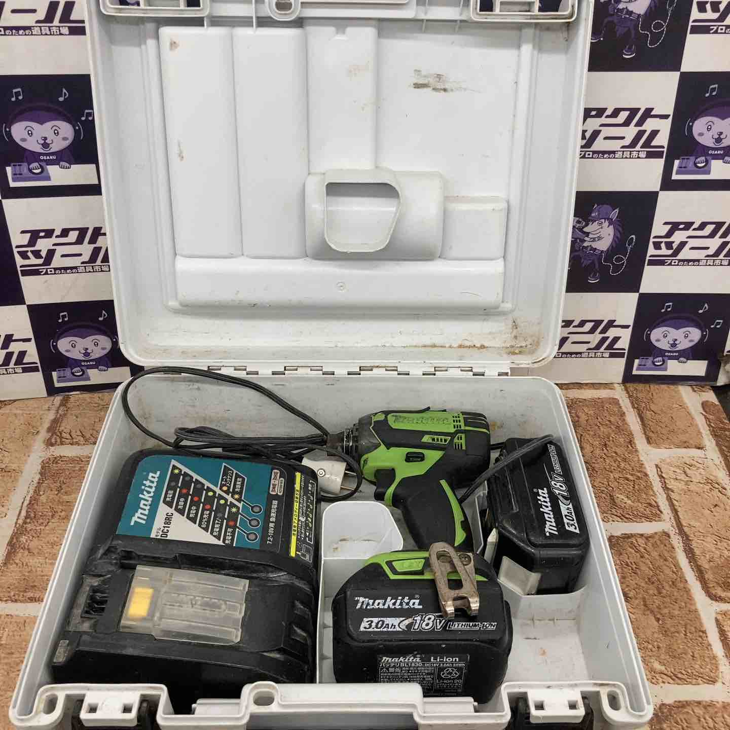 【中古品】 マキタ(makita) コードレスインパクトドライバー TD149DRFXL 【藤沢店】 中古品】マキタ(makita) コードレスインパクトドライバー TD149DRFXL