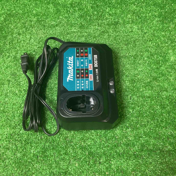 ★マキタ(makita) コードレスペンインパクトドライバー TD022DSHX バッテリー2個付き【岩槻店】