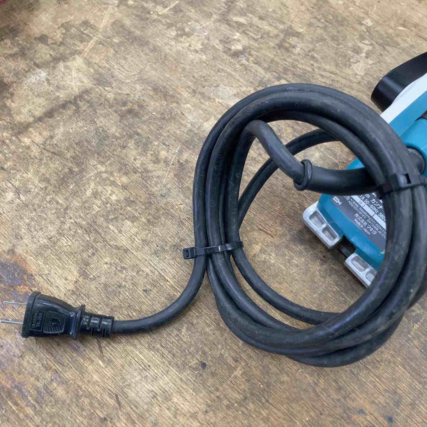 ☆マキタ(makita) 電気カンナ KP0800A【柏店】 – アクトツール