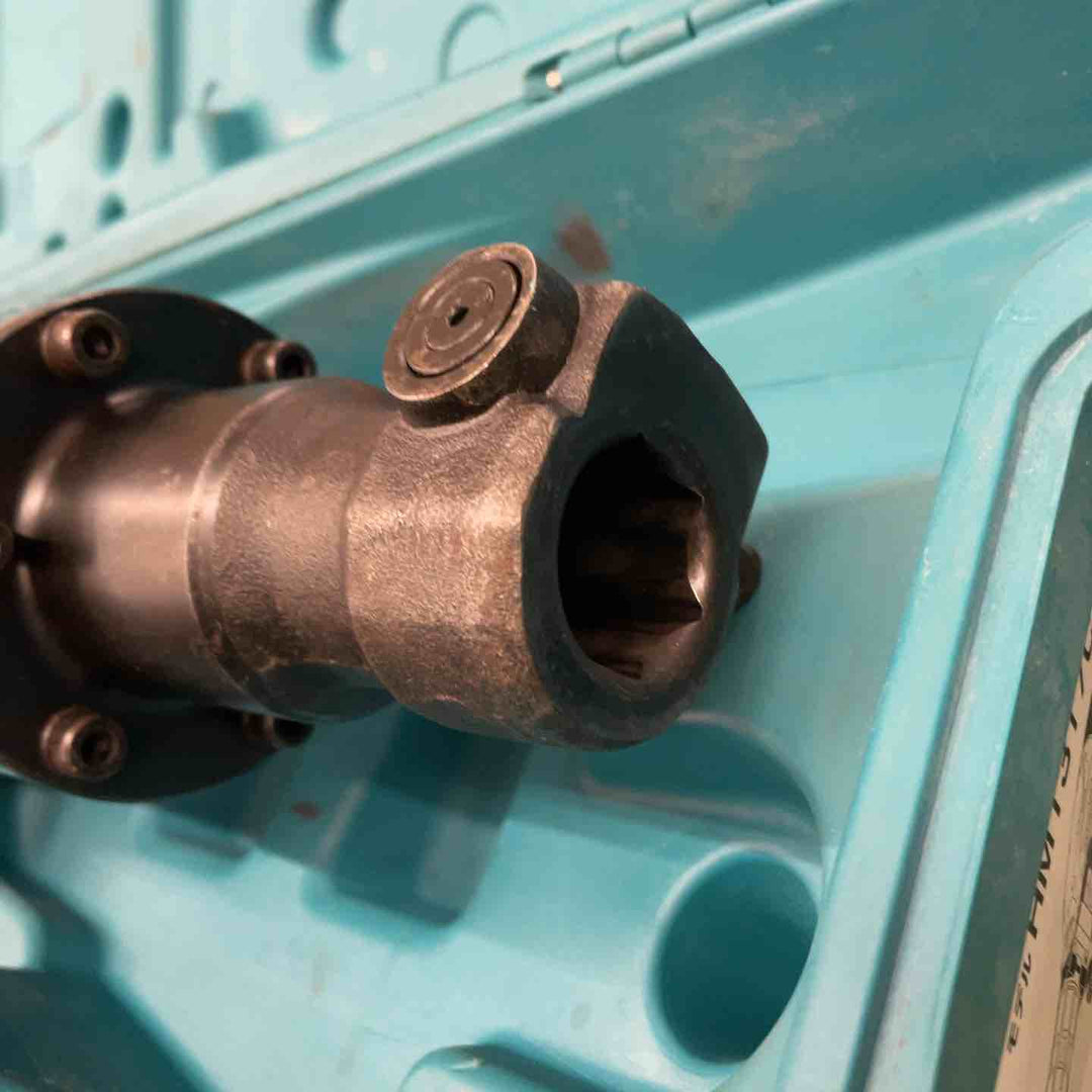 マキタ(makita) 電動ハンマ HM1317C【桶川店】
