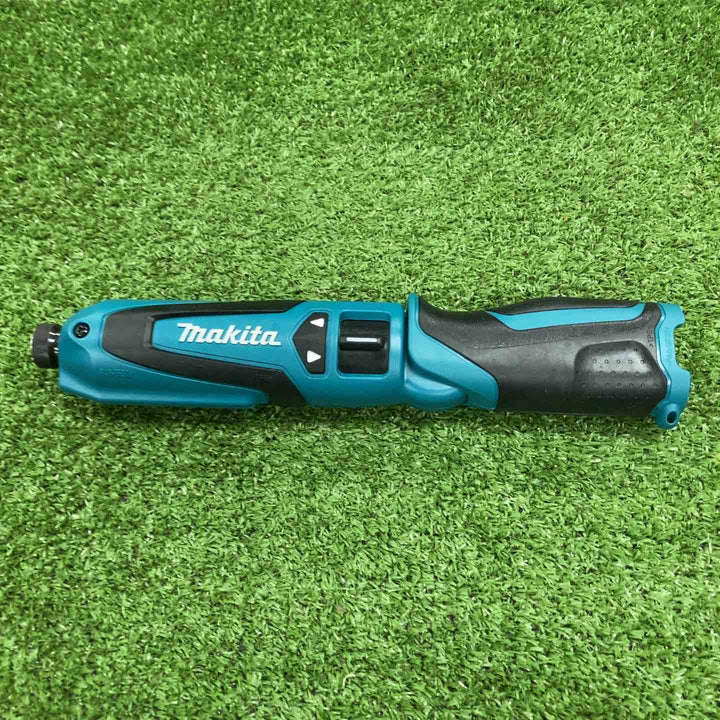 ☆マキタ(makita) コードレスペンインパクトドライバ TD021DSHSP【川崎店】