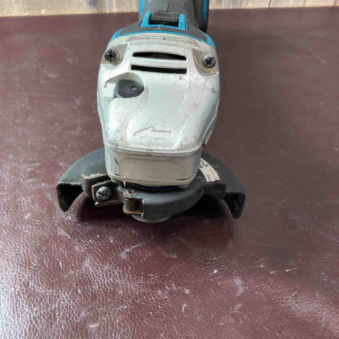 【中古品】★マキタ(makita) 100mmコードレスディスクグラインダ GA412DRG【東大和店】