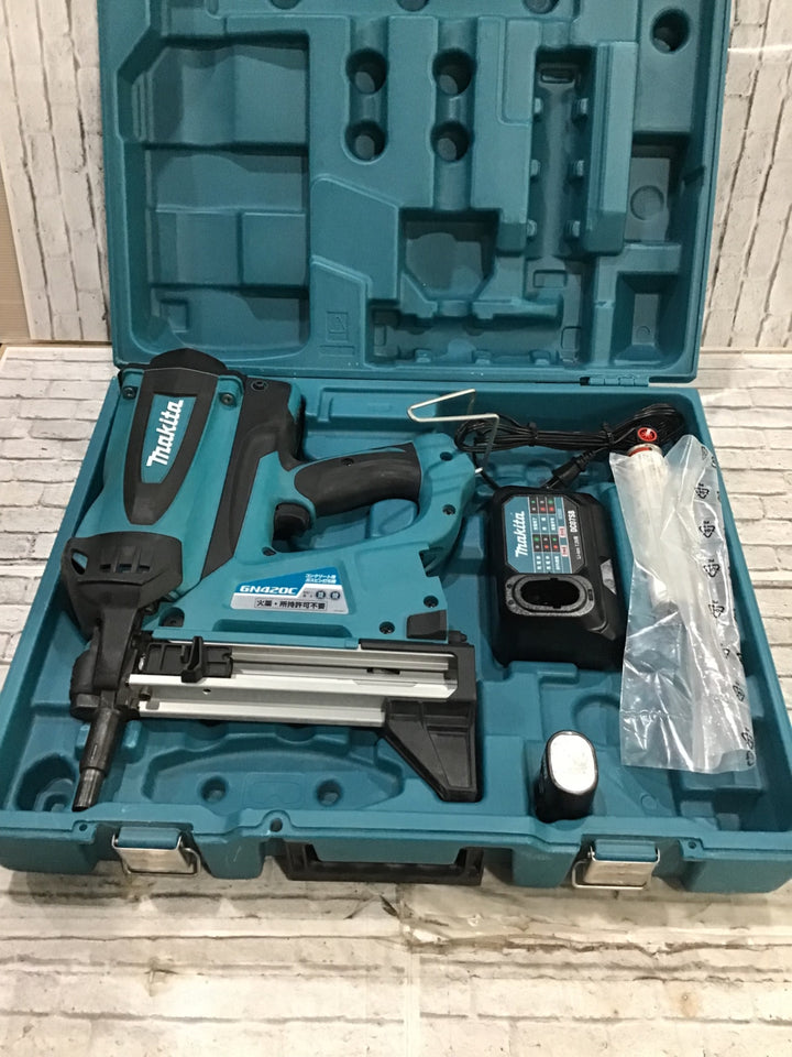 ★マキタ(makita) コードレスコンクリート用ガスピン打ち機 GN420C【川口店】