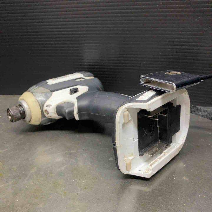★マキタ(makita) コードレスインパクトドライバー TD136DRFXW【戸田店】