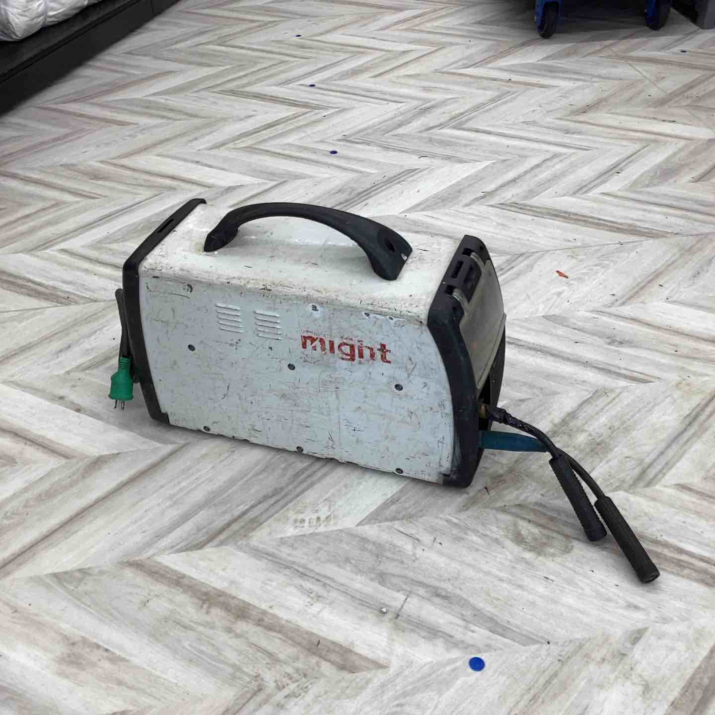 ◇マイト工業(might) リチウムイオンバッテリー溶接機 LBW-150