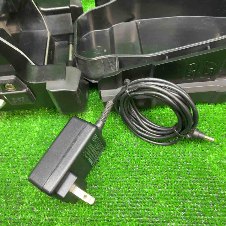 ★マキタ(makita) コードレスラジオ MR108B【藤沢店】