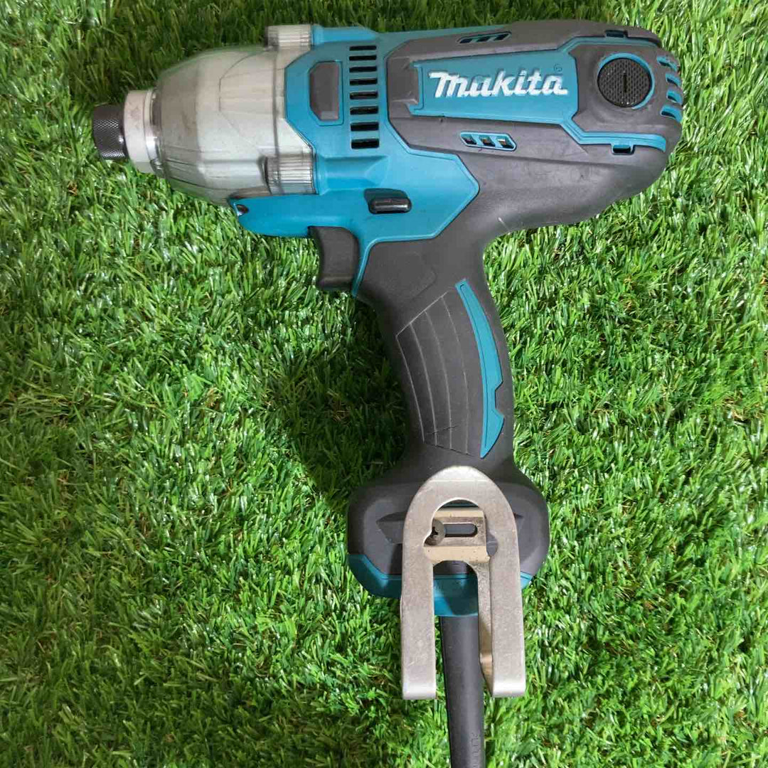 ☆マキタ(makita) インパクトドライバ TD0220【戸田店】
