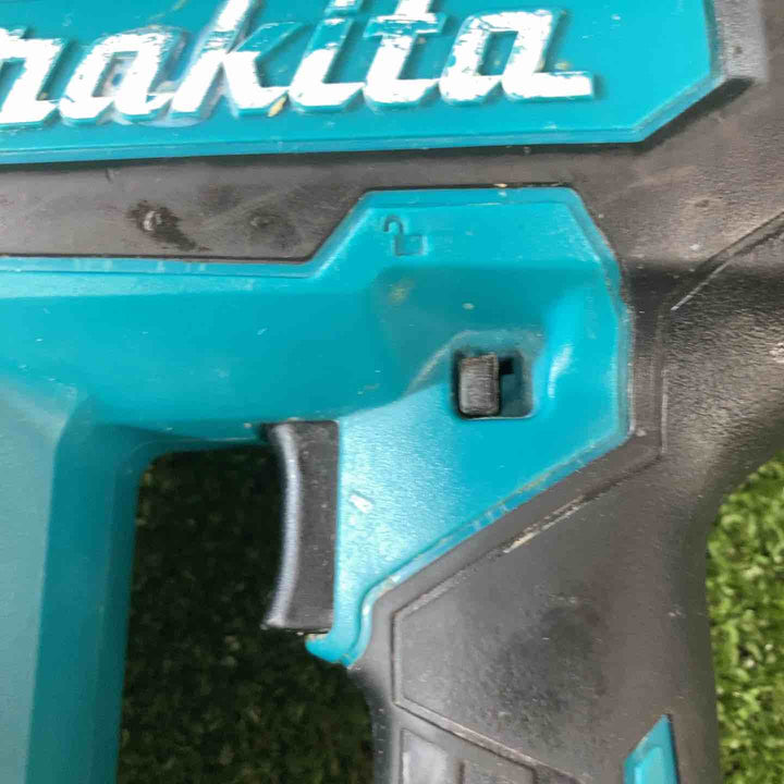 ★マキタ(makita) コードレスフィニッシュネイラ FN001GZK【川崎店】