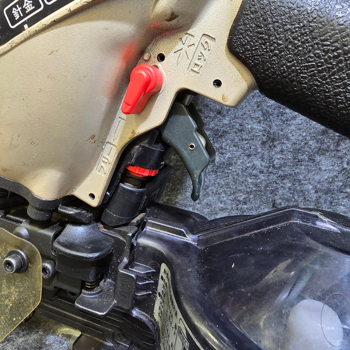 【中古品】HITACHI(日立工機) 常圧エア釘打ち機 NV65AF3【桶川店】