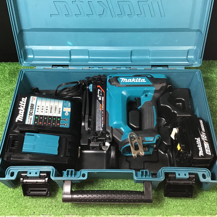 ★マキタ(makita) コードレスタッカ ST421DRG【岩槻店】