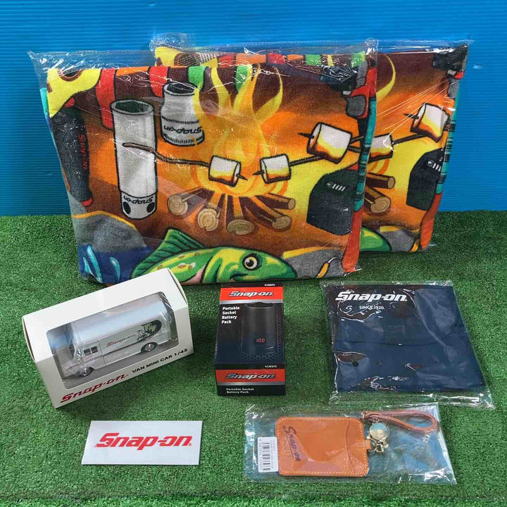 スナップオン/Snap-on バンミニカー、ソケット型モバイルバッテリー、パスケース 等 6点セット 418SFC BWL9130MC【岩槻店】