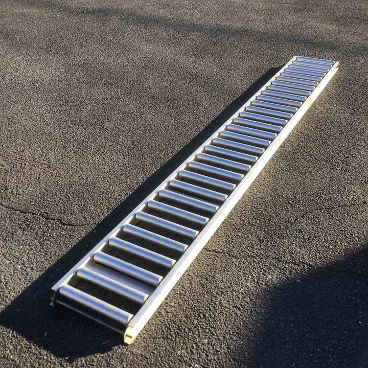 【現状品 / 店頭受取り限定】 ローラーコンベヤ メーカー / 型式不明 【鴻巣店】