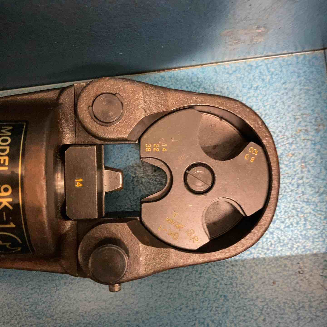 泉精器 手動油圧式工具 9K-1【町田店】