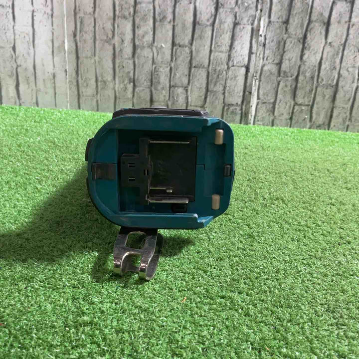 ☆マキタ(makita) コードレスアングルインパクトドライバ TL060DRF 動作確認済【川口店】