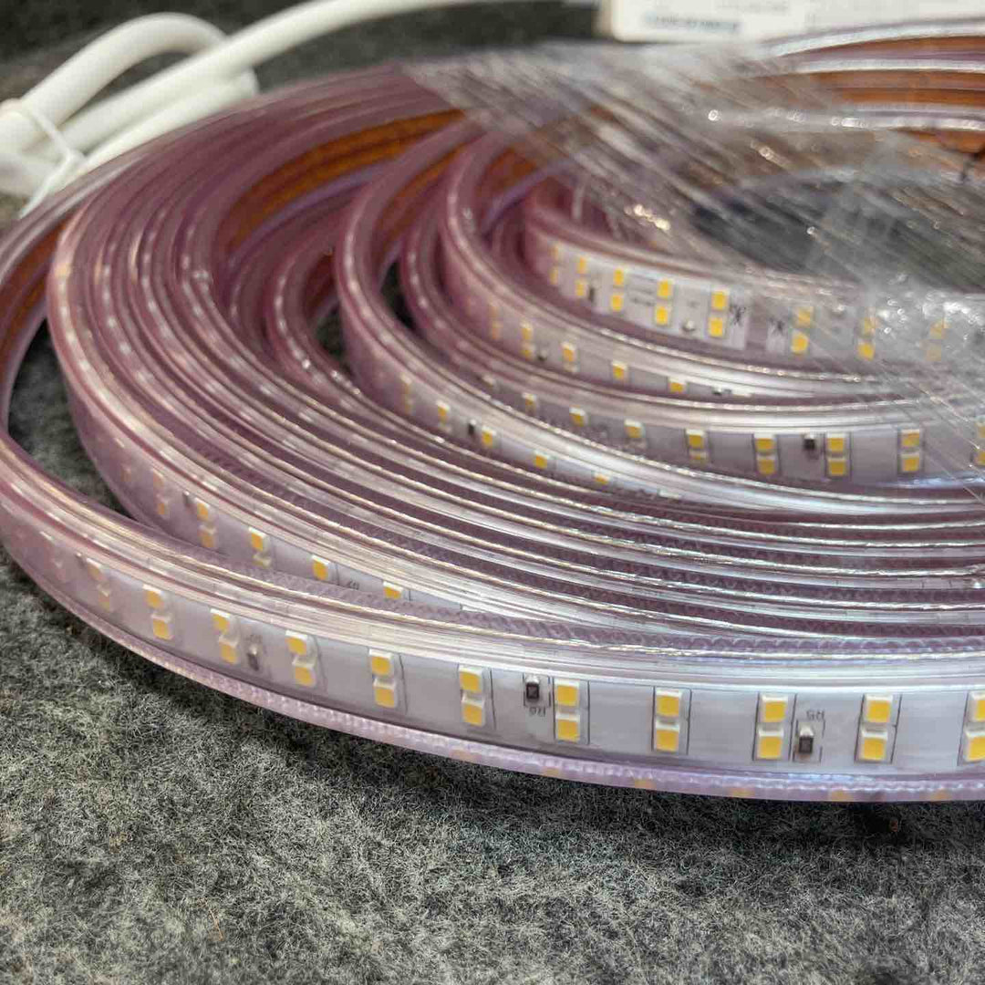 ◇ハタヤ(HATAYA) LEDテープライト 10m セット 片面発光タイプ LTP-10S 屋外用防雨型【桶川店】