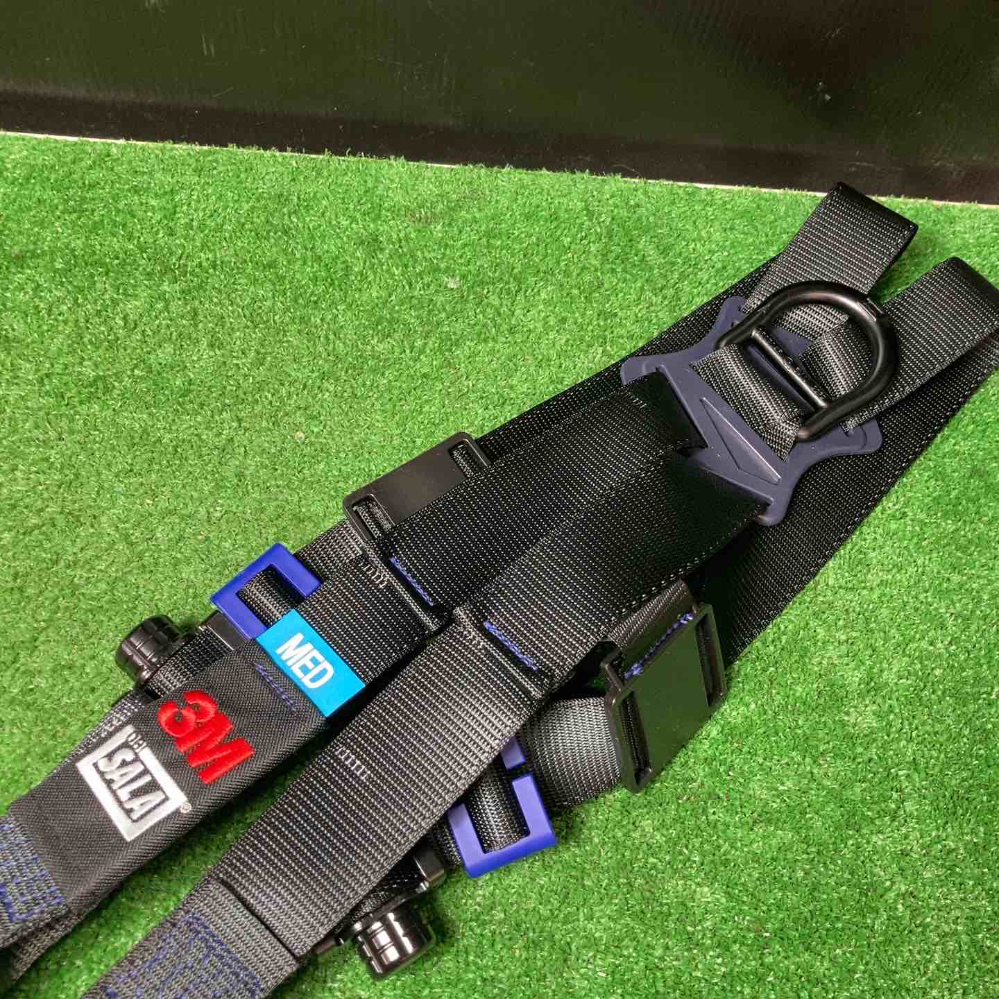 ▽3M 巻き取り式ランヤード シングル・フルハーネス M セット 【岩槻店