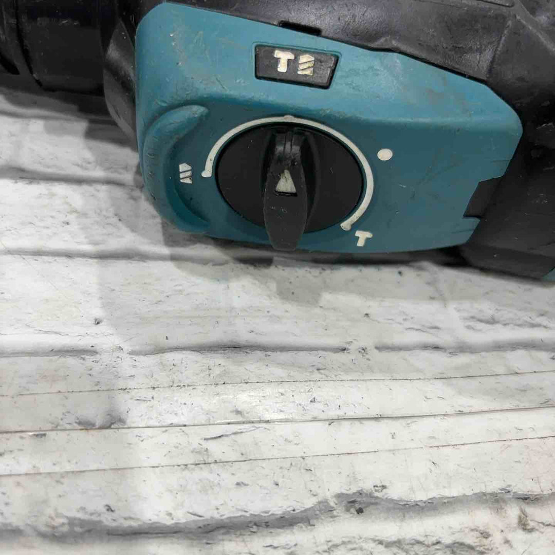 ★マキタ(makita) ハンマドリル HR2631F【川口店】