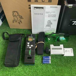 ★マキタ(makita) レーザー墨出し器 SK507GDZN【草加店】