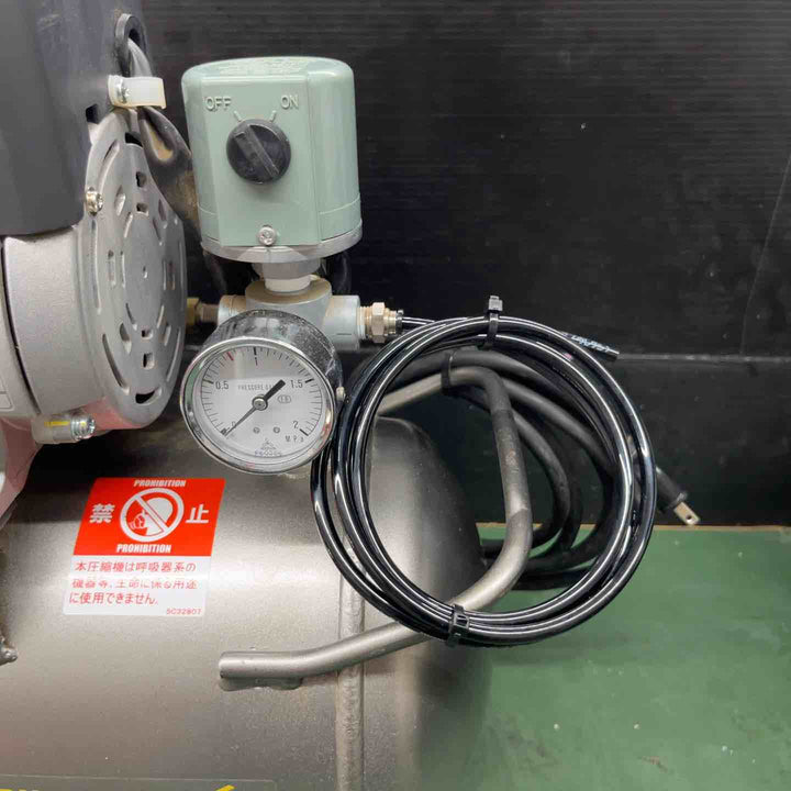◇日立産機(HITACHI) ベビコン 0.2LE-8S 常圧エアコンプレッサ 吐出口止め弁付いていません。【戸田店】