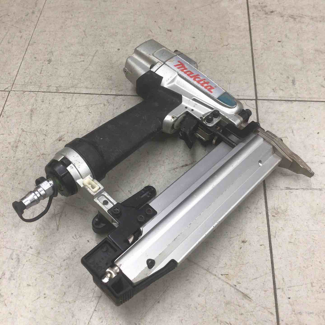 【中古品】 マキタ/makita 常圧フィニッシュネイラ AF502N 【鴻巣店】