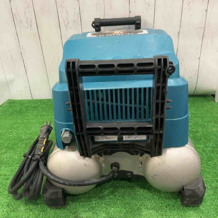★マキタ(makita) エアコンプレッサー AC461XLH【川口店】