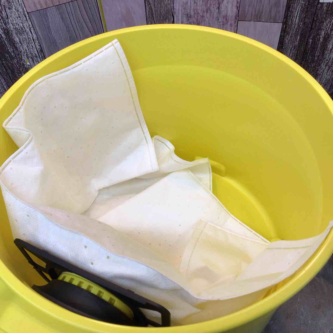 ◇ケルヒャー 乾湿両用バキュームクリーナー KWD 1【八潮店】