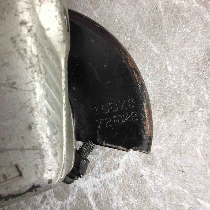 ☆マキタ(makita) 100mmディスクグラインダ 9533B【八潮店】