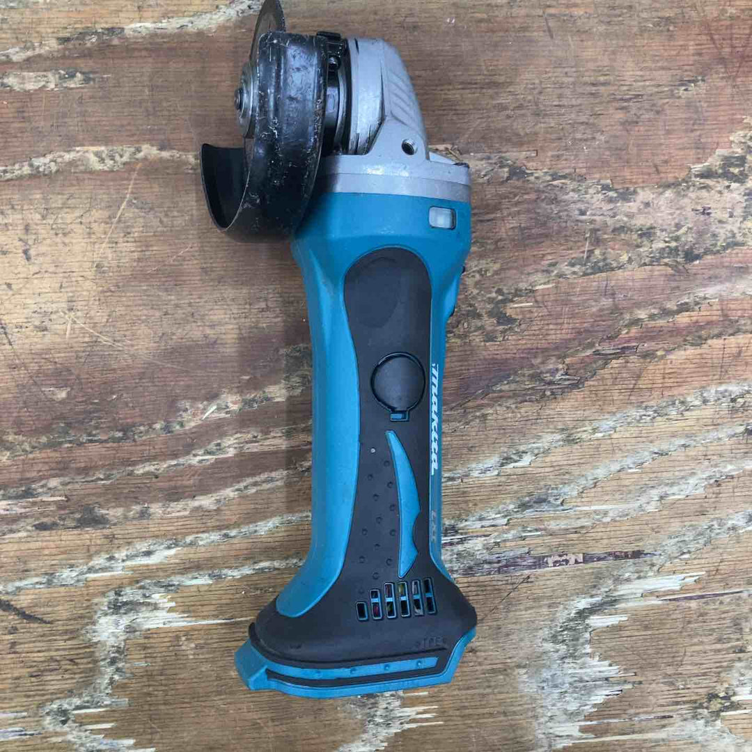☆マキタ(makita) コードレスディスクグラインダ GA402DZ【柏店】