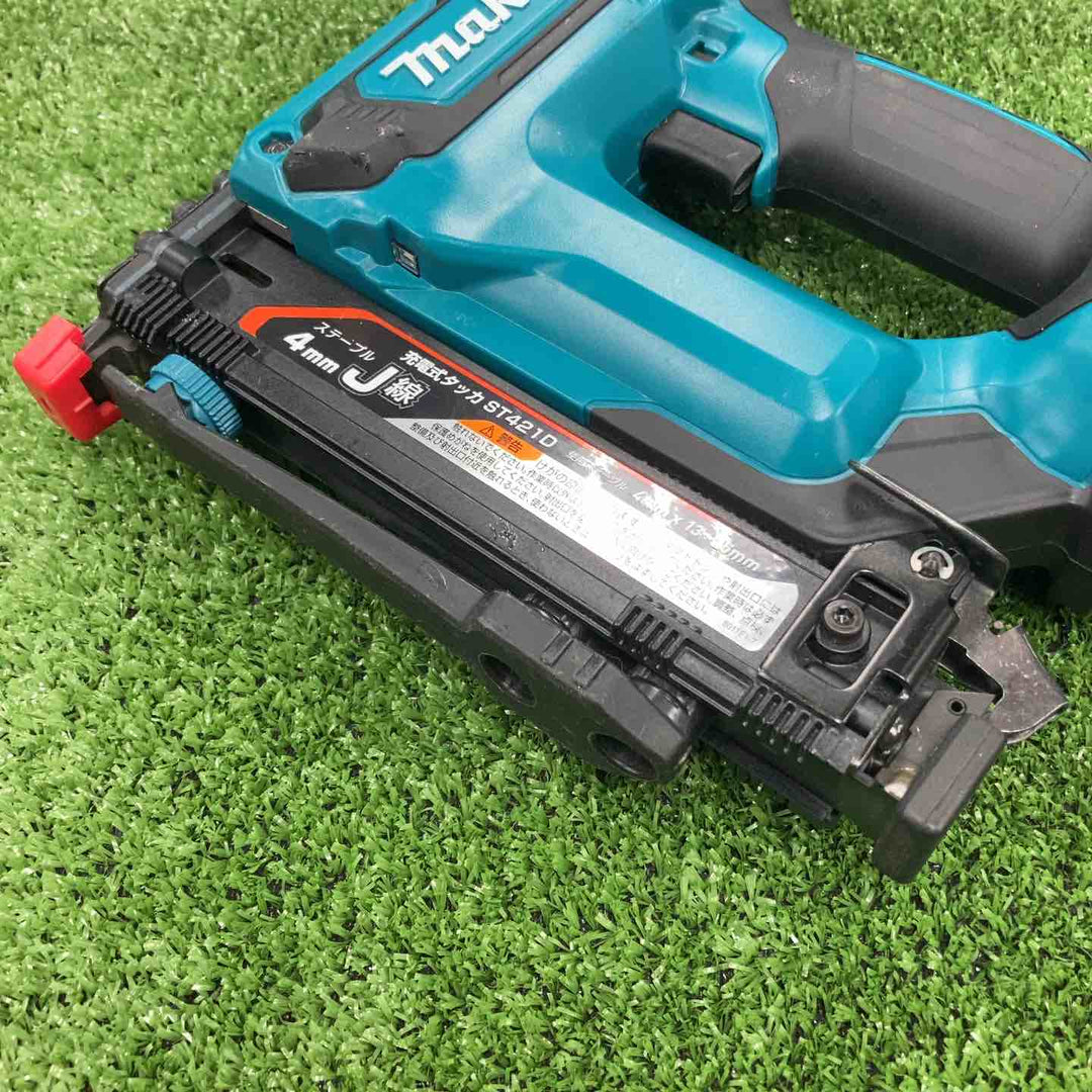 ★マキタ(makita) コードレスタッカー ST421DZK【川崎店】