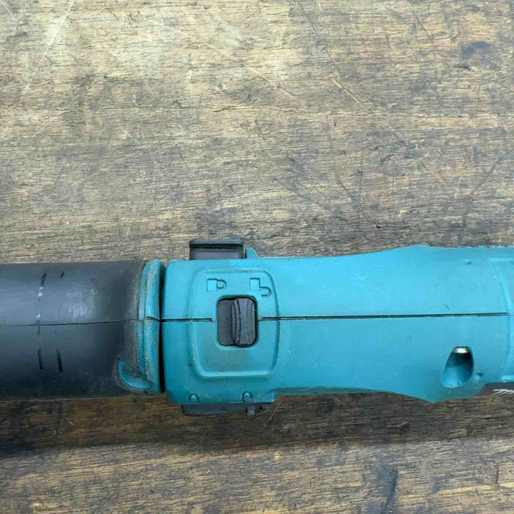 ☆マキタ(makita) コードレスペンインパクトドライバ TD020DZ【八潮店】