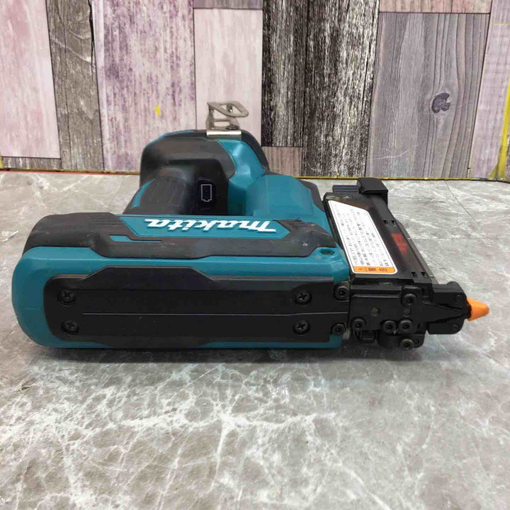 ★マキタ(makita) コードレスピンネイラ PT353DZ【八潮店】