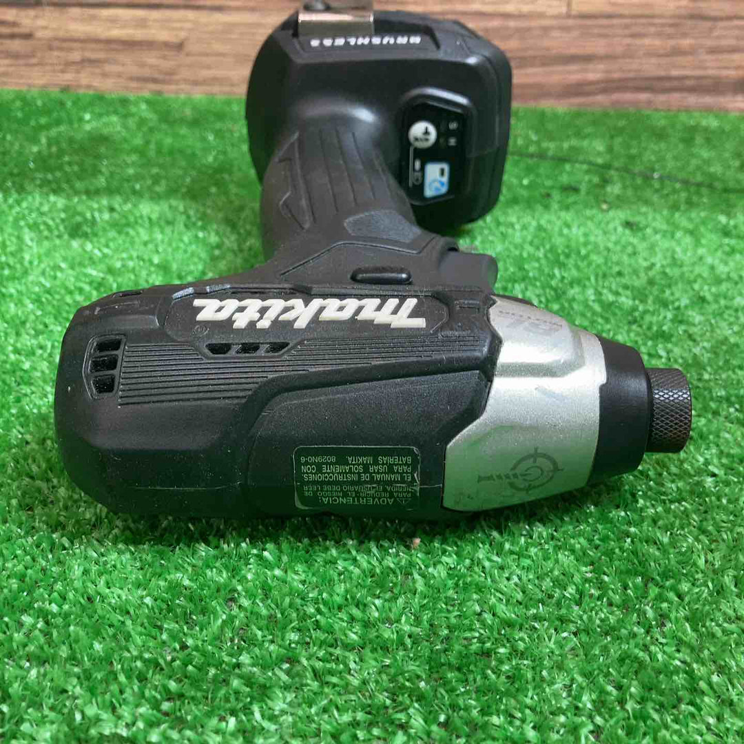 マキタ(makita) 18V充電式インパクトドライバー XDT18(海外製)【桶川店】