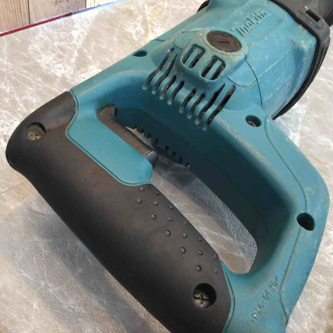 ★マキタ(makita) レシプロソー JR3050T【八潮店】