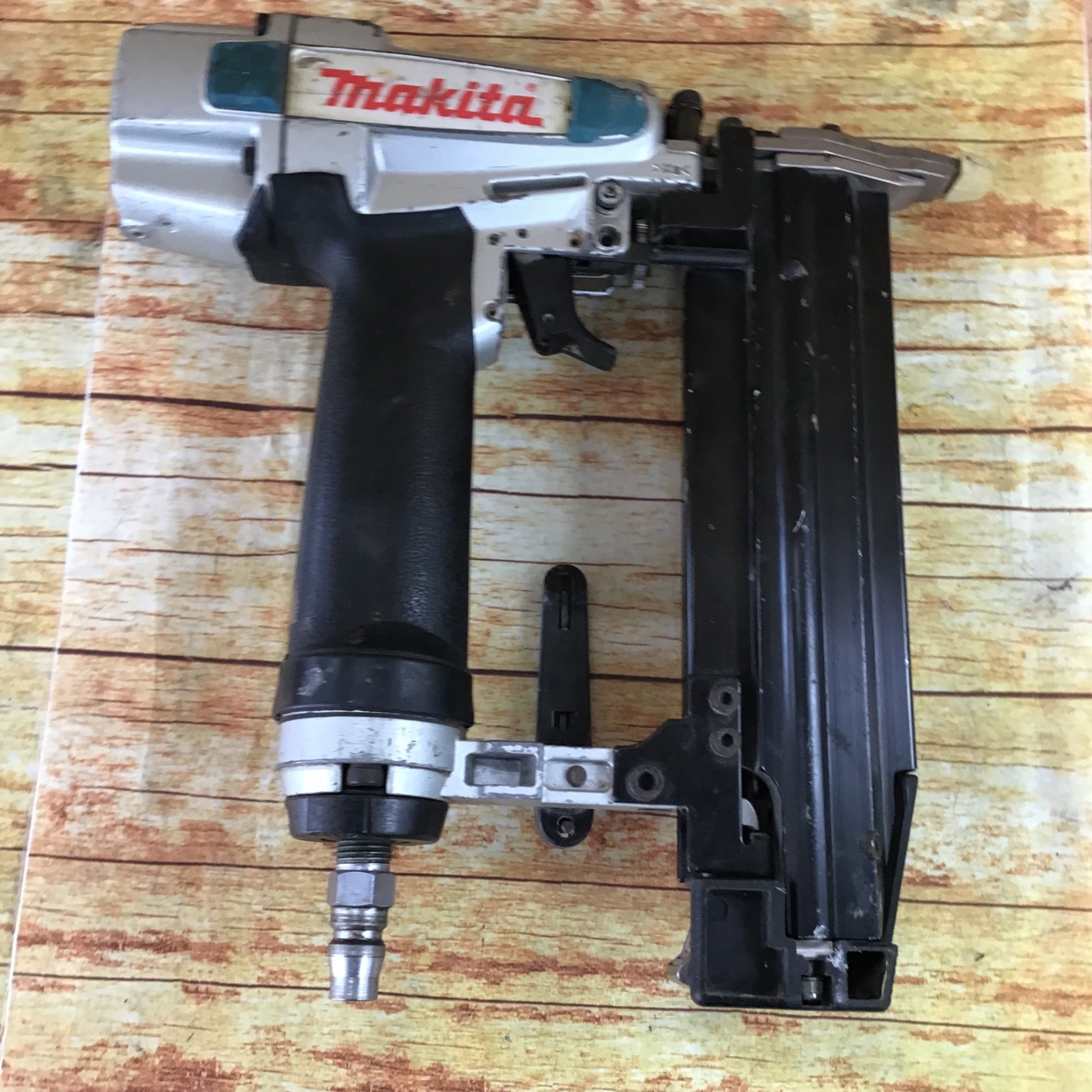 ☆マキタ(makita) 常圧フィニッシュネイラ AF502N【川崎店】 – アクト