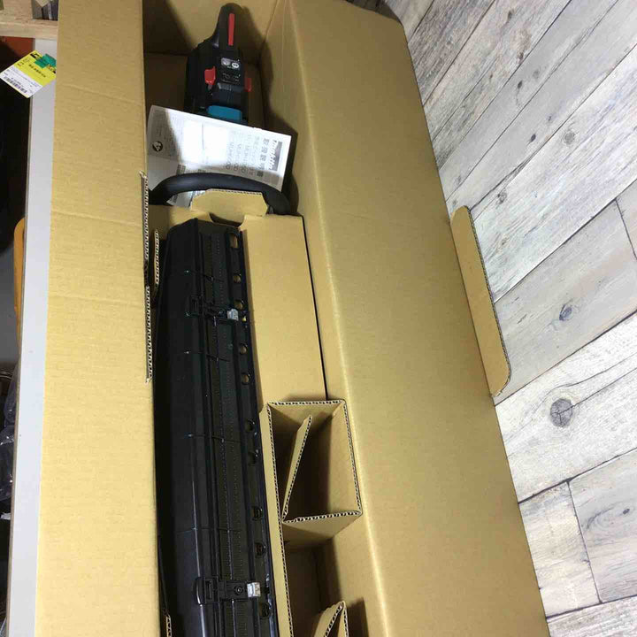 ◇マキタ(makita) コードレス生垣バリカン MUH600DZ【戸田店】