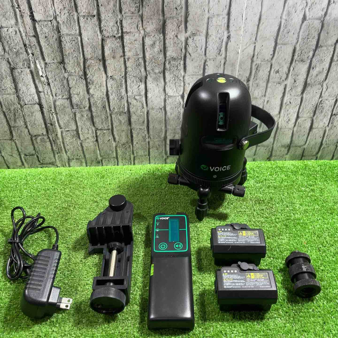 ◇VOICE グリーンレーザー墨出し器 Model-G3【川口店】