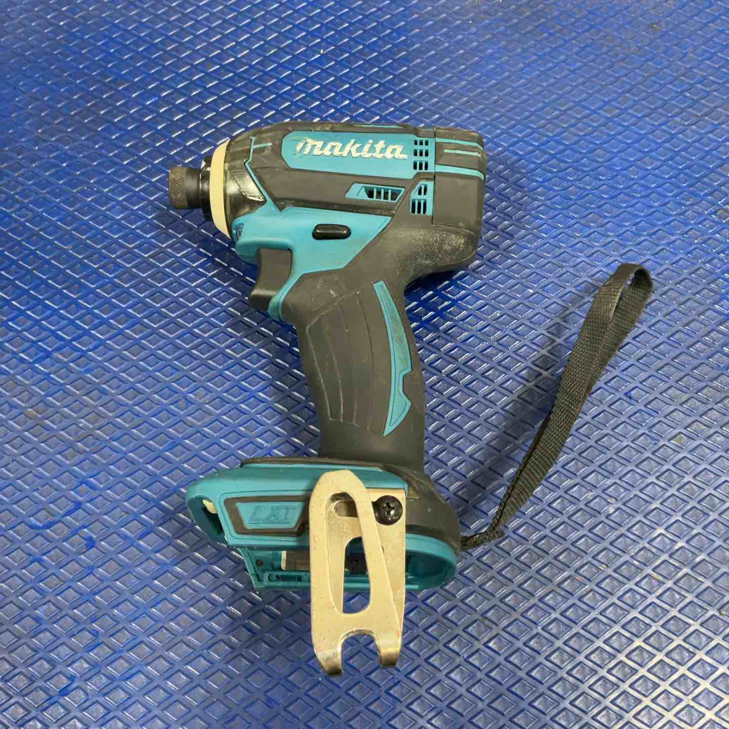 新品 マキタ TD149DZ 本体のみ 未使用 18V 充電式インパクトドライバ インパクト TD149DRFX の 本体 コードレス TD149Ｄ 充電式 黒