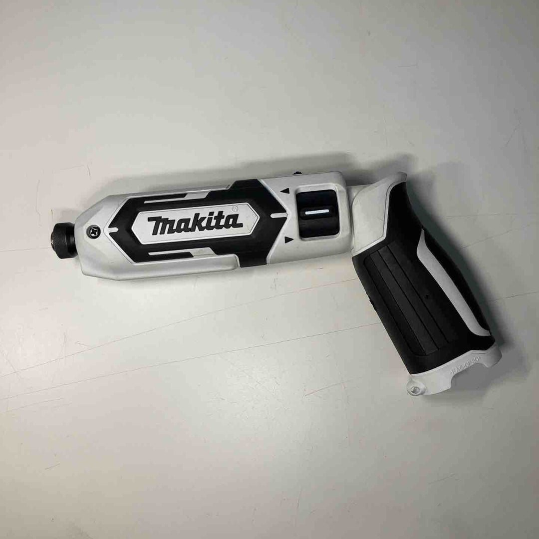 ★マキタ(makita)10.8Vコードレスペンインパクトドライバー TD022DSHXW 純正バッテリ2個付【戸田店】