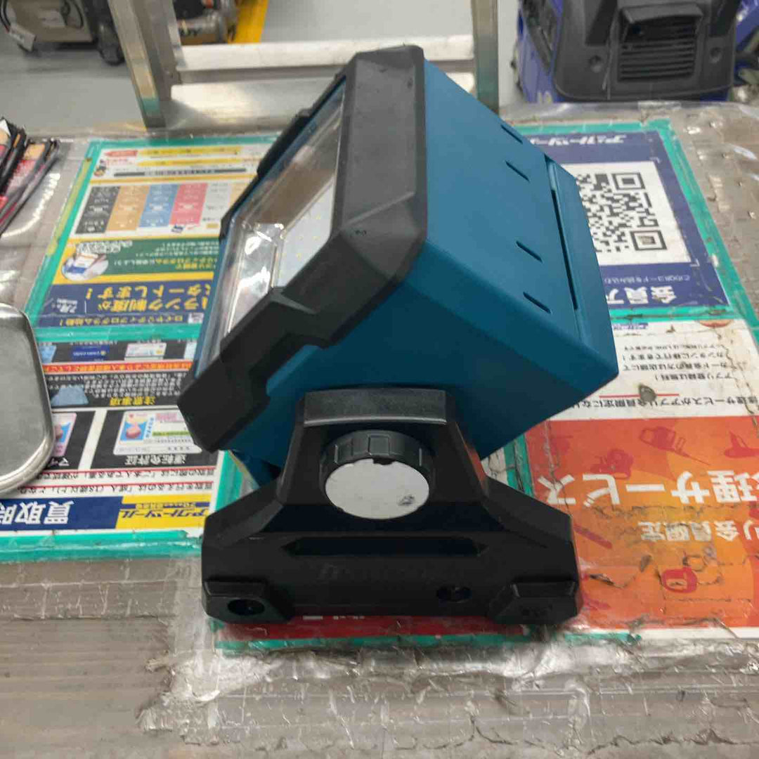 ◇マキタ(makita) コードレススタンドライト 40Vmax ML003G 青【戸田店】