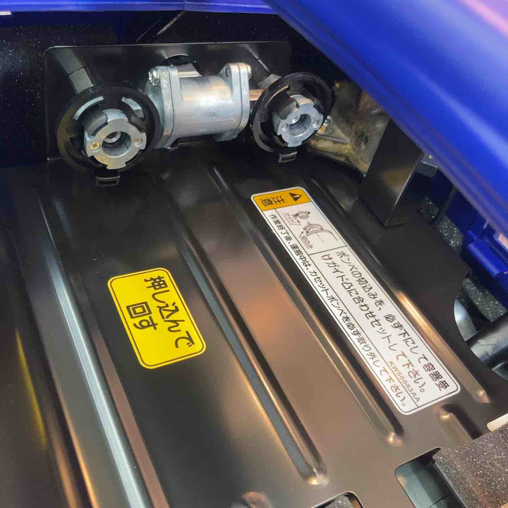 ◇ヤマハ(YAMAHA) カセットボンベ インバータ発電機 EF900iSGB【八潮店】