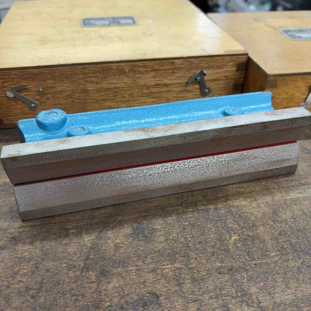 富士精密計器 精密平型水準器 No,27968 サイズ200【八潮店】