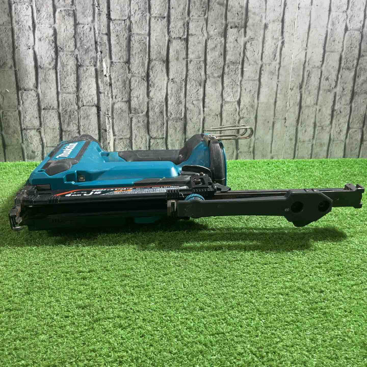 ★マキタ(makita) コードレスタッカー ST421DZK 動作確認済【川口店】