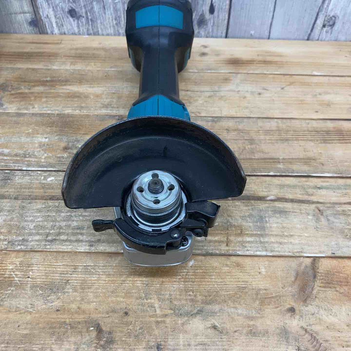 マキタ(makita) 100mmコードレスディスクグラインダ GA404DRT 【東大和店】