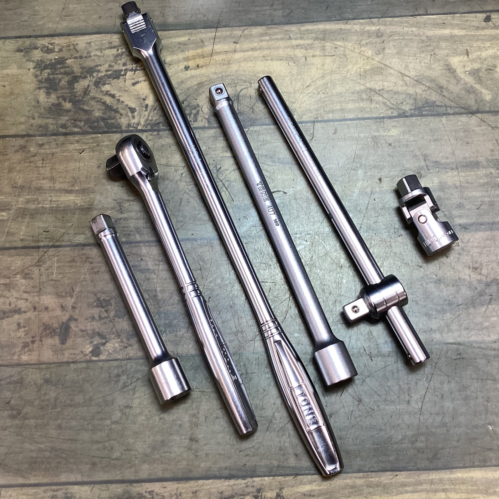 TONE 160M ソケットレンチセット 差込角12.7mm 25点セット 【1S