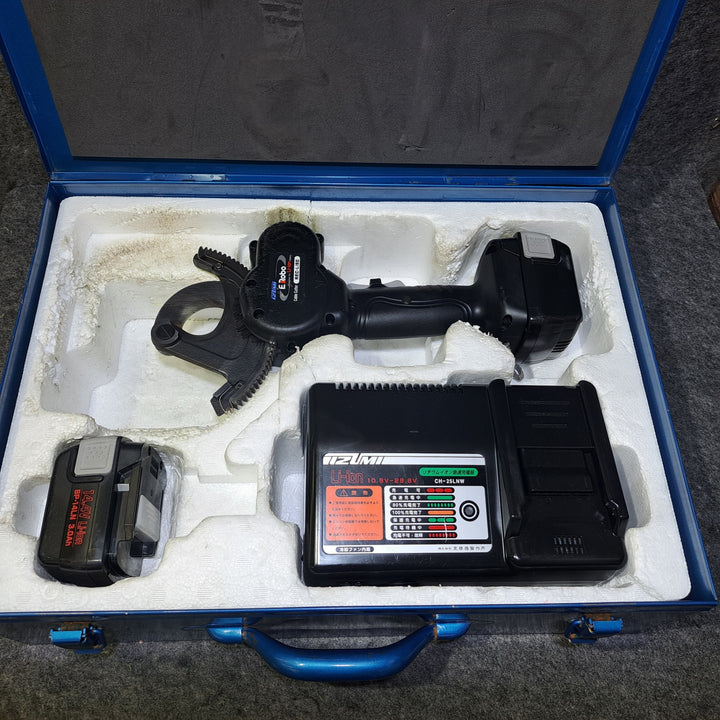 泉精器(IZUMI) コードレスケーブルカッター REC-Li50 バッテリー2個付【桶川店】