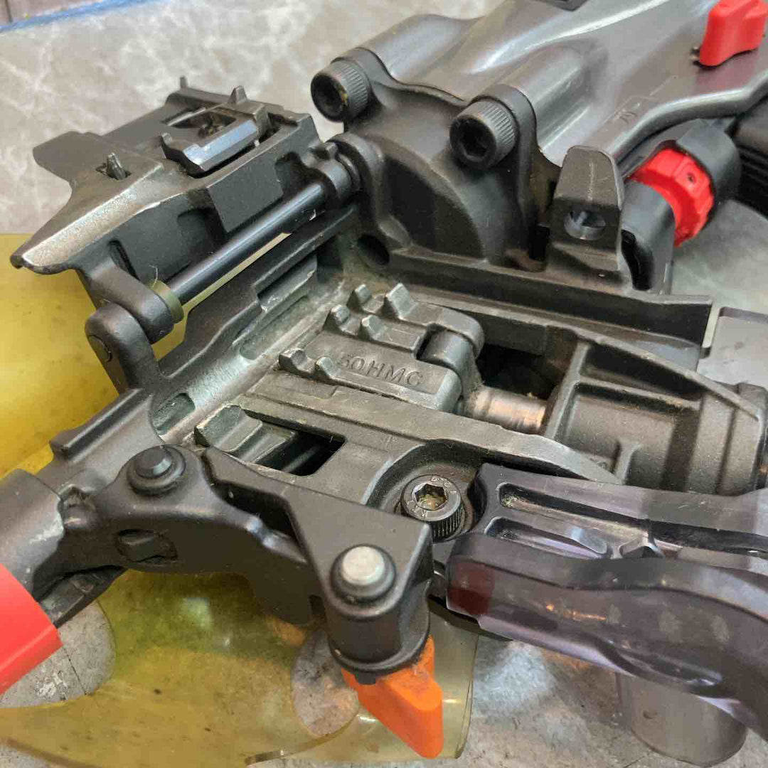 ◇ハイコーキ(HIKOKI ※旧:日立工機) 50mm高圧釘打ち機 NV50HMC(G)【八潮店】